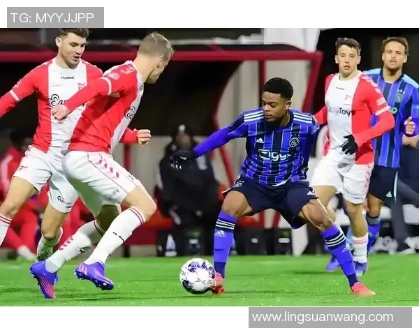 瓦莱塔与乌德勒支对决分析球队实力战术及历史交锋情况探讨