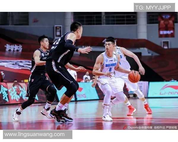 尼斯与甘冈的精彩对决结果揭晓球迷期待的比赛回顾与分析 尼斯与甘冈的精彩对决结果揭晓球迷期待的比赛回顾与分析