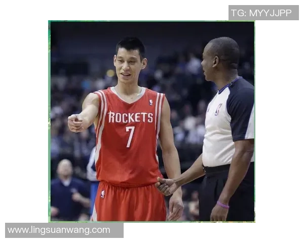 林书豪对决火箭与马刺的精彩瞬间回顾与分析