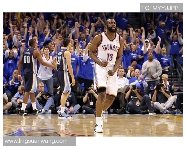 雷霆与灰熊精彩对决全场回放分析与精彩瞬间回顾