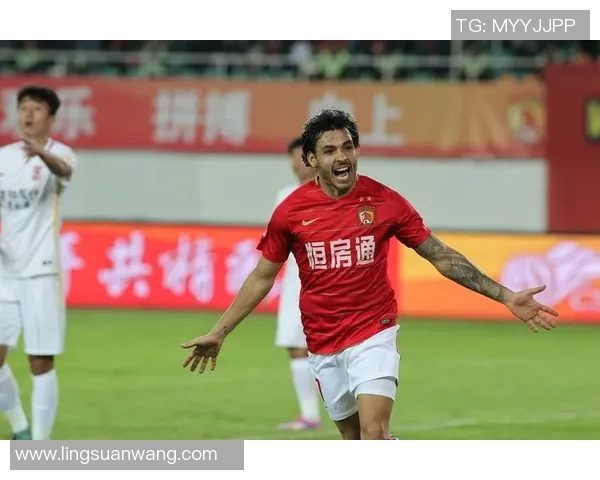 正直播恒大对阵亚泰精彩赛事全程回顾与分析，尽在此刻不容错过