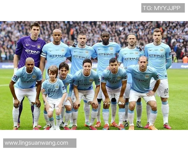 萨尔斯堡与维也纳快速的激烈对决展现足球魅力与战术智慧