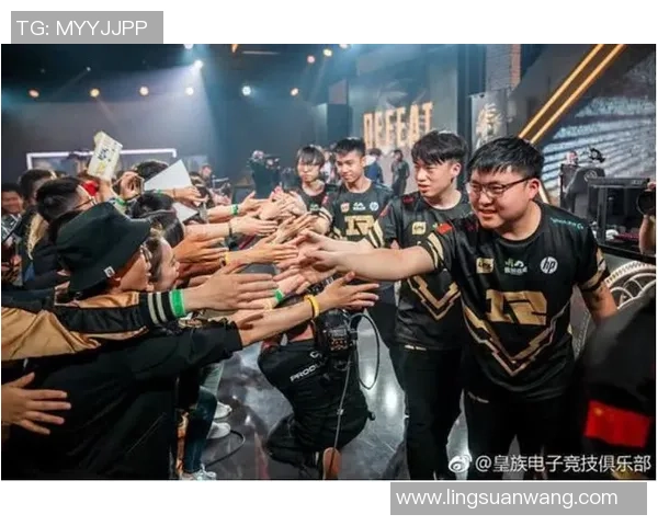 RNG在世界冠军杯积分榜上以53分稳居第一位置展现强劲实力 RNG在世界冠军杯积分榜上以53分稳居第一位置展现强劲实力
